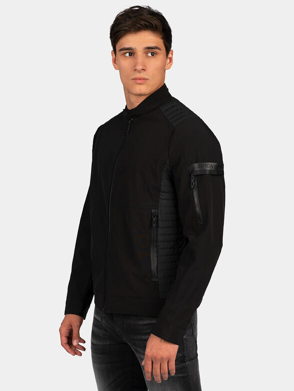 Biker jacket in black - 1