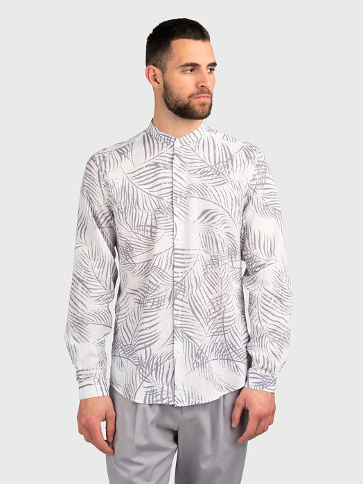 Shirt with mandarin collar