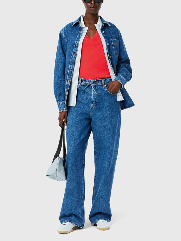 Black T-shirt with V-neck - 2