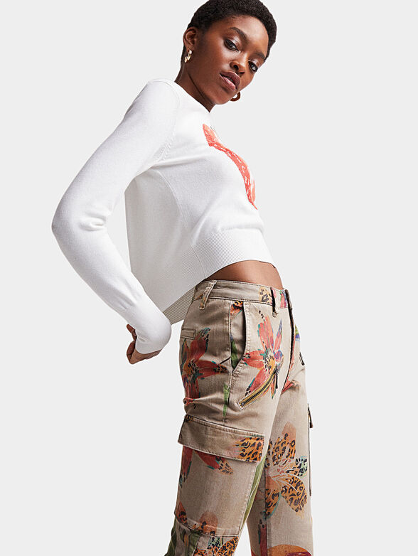 Trousers in beige color with floral motifs - 4