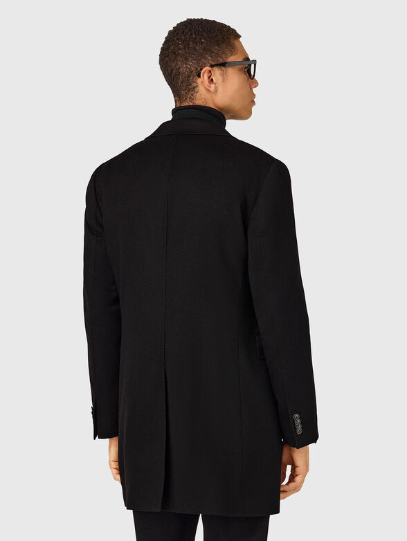 Cashmere coat with double-breasted fastening  - 3