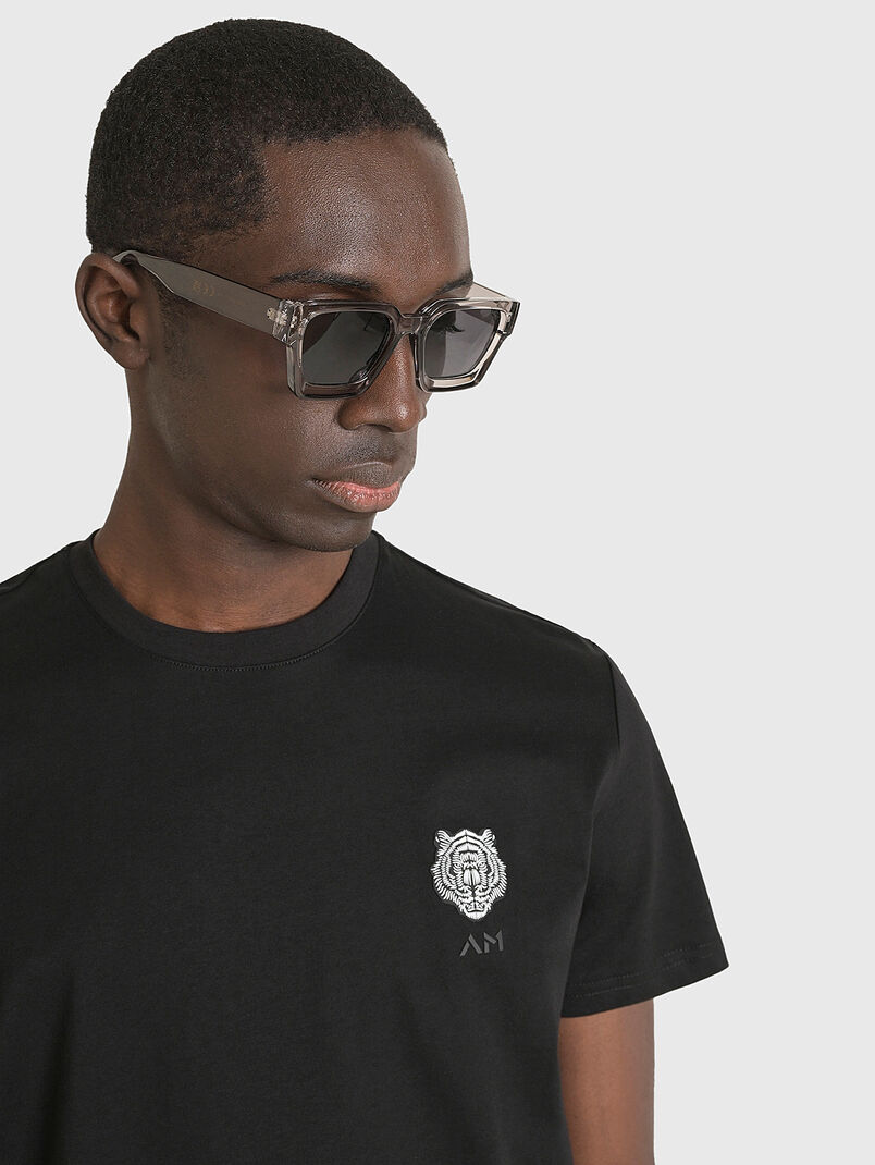 Cotton T-shirt in black with oval neckline  - 3