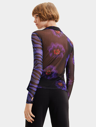 Black shirt with colorful print - 3