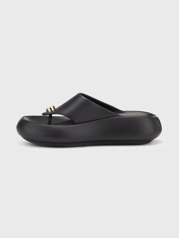 Slippers with logo detail - 4