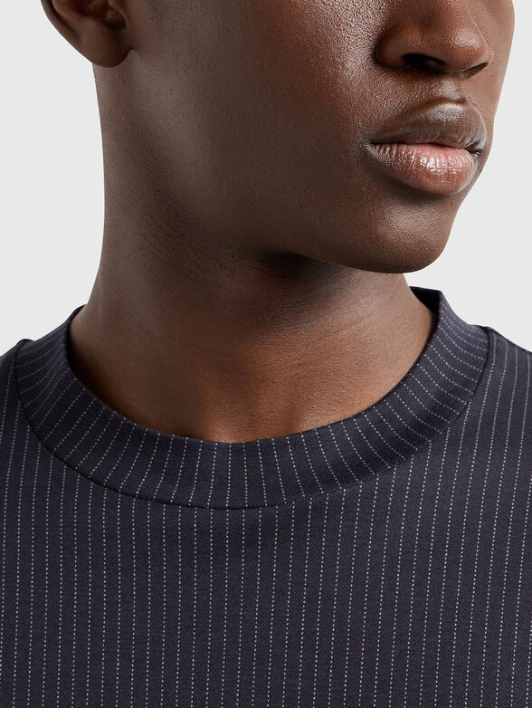Striped T-shirt - 4