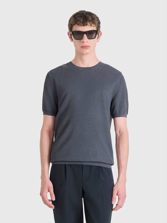 Short sleeve sweater in black - 1