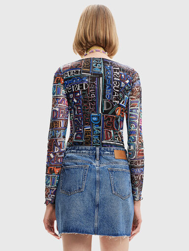 Body with art print - 3