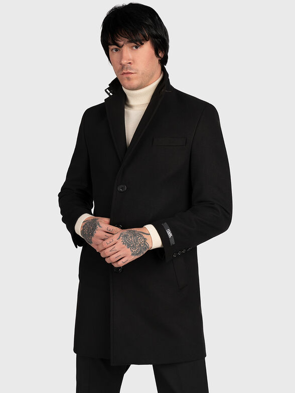 Coat with a detachable lining - 3