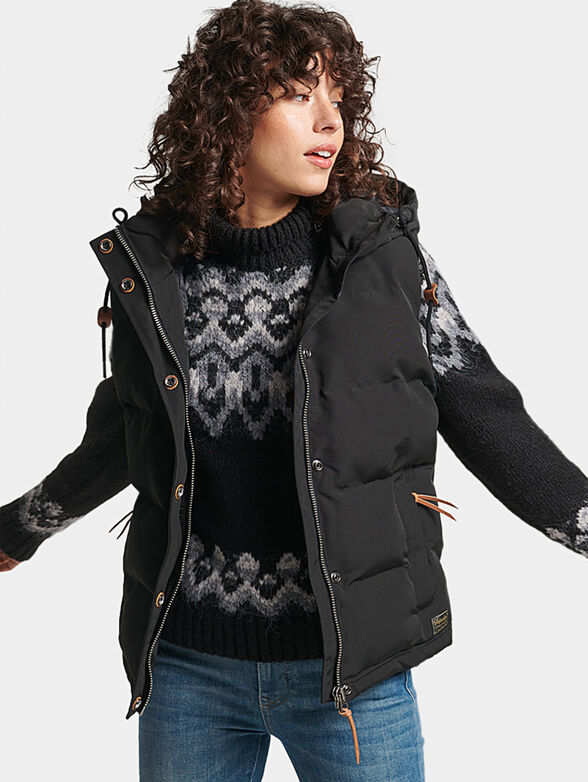 EVEREST black vest - 1