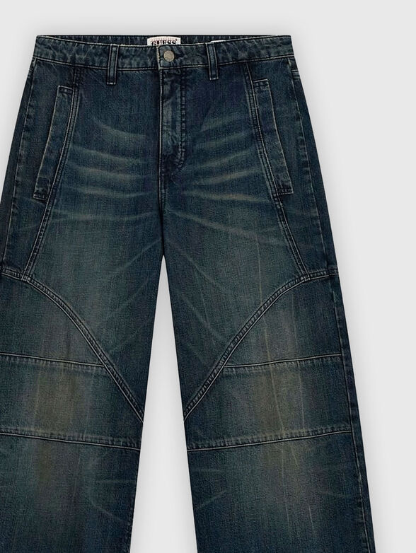 Cotton jeans with a worn effect - 2