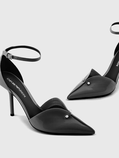 Leather patent heeled shoes - 3