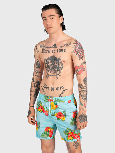 HAWAII beach shorts with floral print - 4