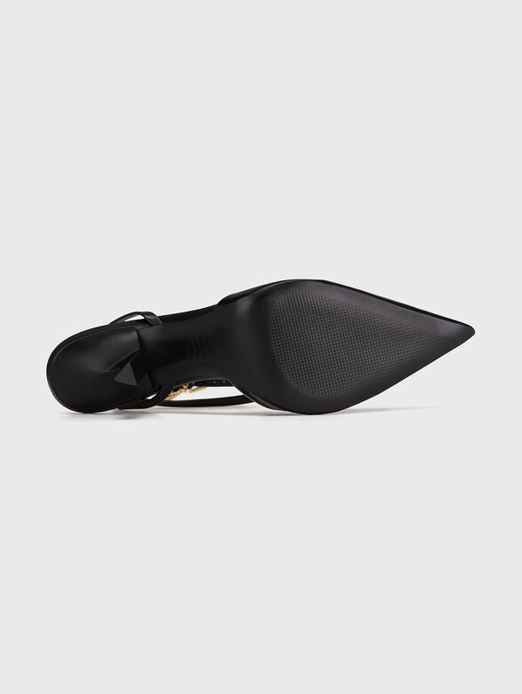 Black leather shoes with metal accent - 5