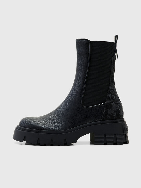 Black Chelsea boots - 1