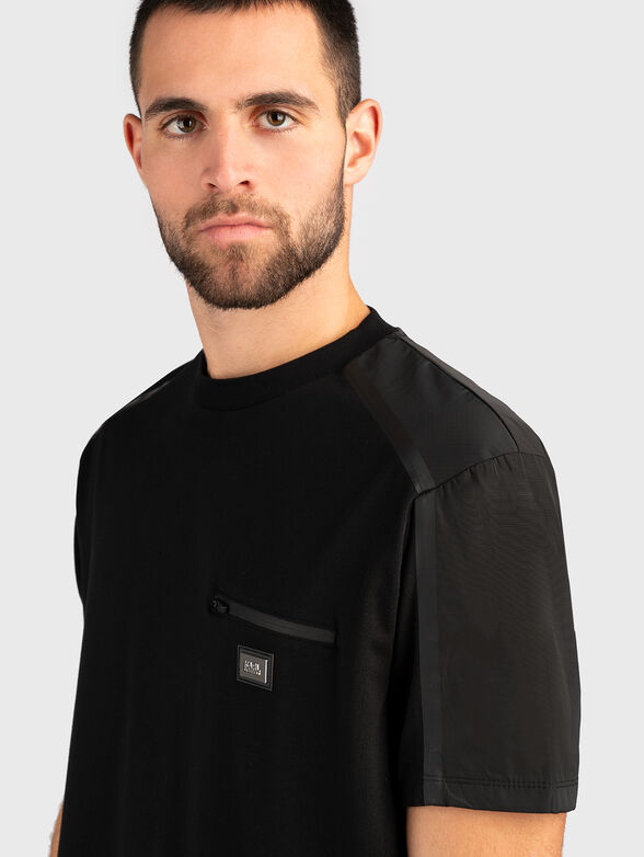 Black details T-shirt  - 4