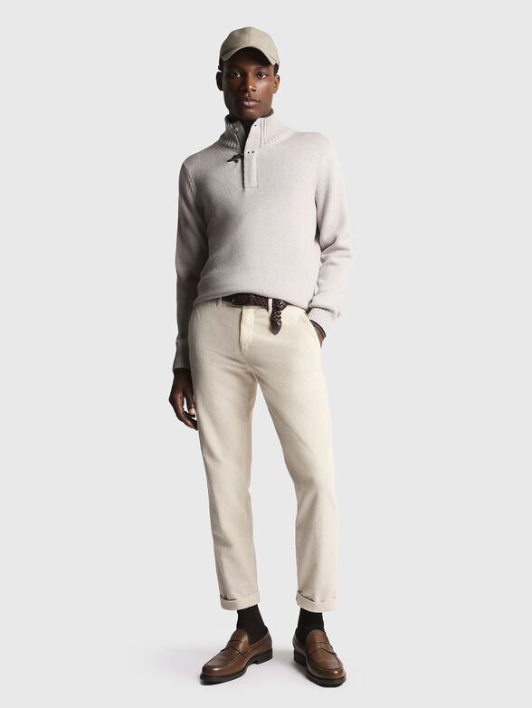 Wool sweater with high collar - 2