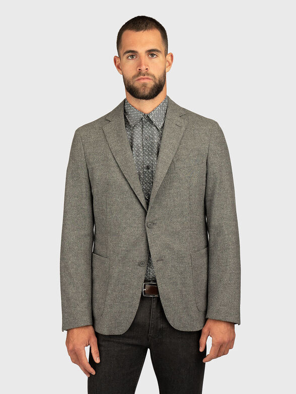 Jacket with notched lapel - 1