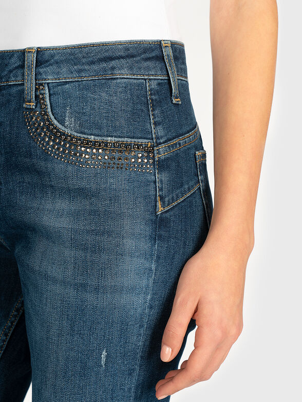 Regular jeans with applications - 3