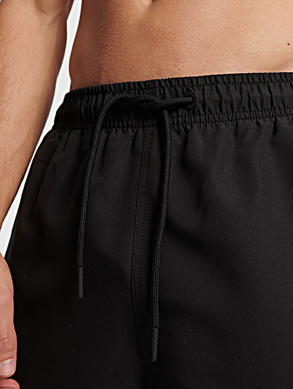 CORE SPORT beach shorts with logo accent - 5