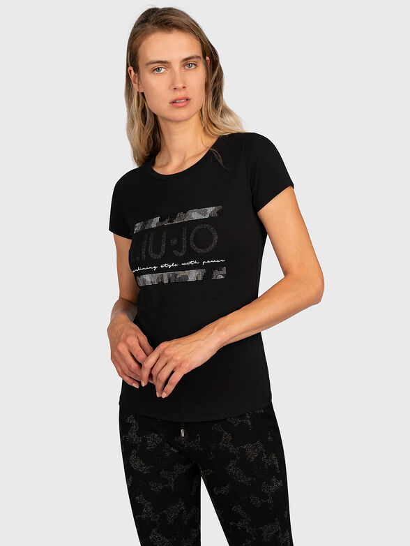 T-shirt with embroidery and sequins - 1
