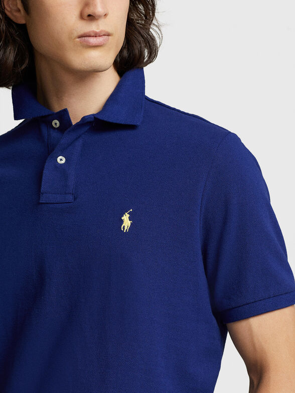 Polo-shirt with contrasting logo embroidery - 4
