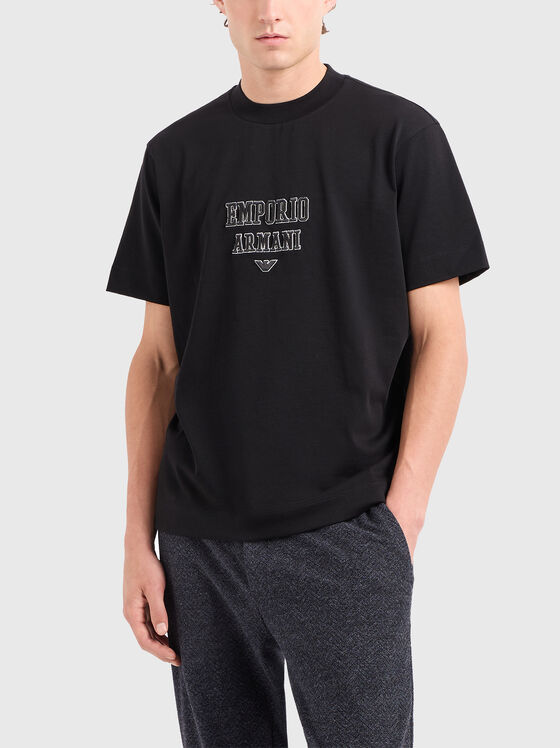 Тениска с лого бродерия - 1