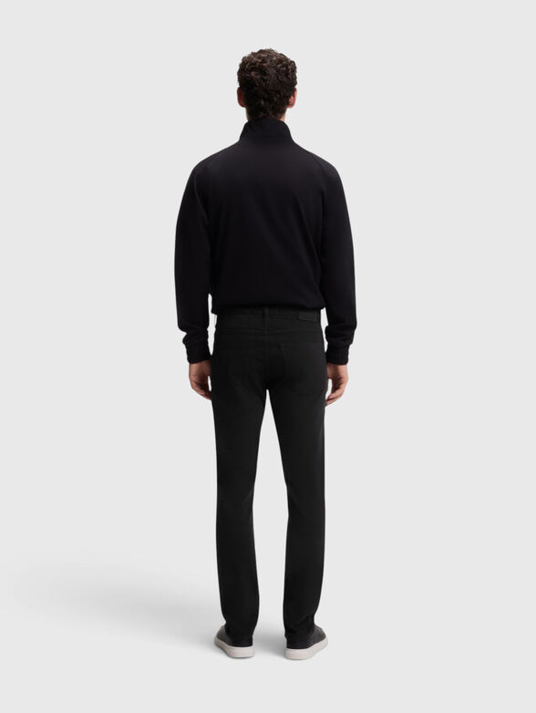 DELAWARE slim-fit trousers with a logo patch - 2