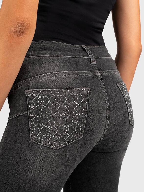 Skinny jeans with rhinestones - 3