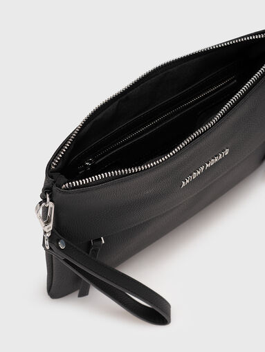 Clutch with logo detail - 5