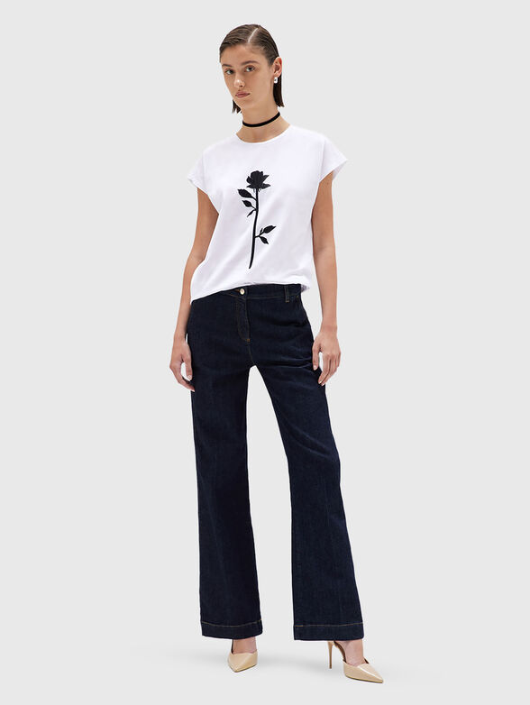 T-shirt with oval neckline and print - 2