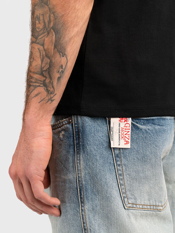 TS166 black T-shirt with accent print - 4