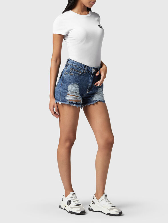 Denim shorts with accent rips - 4