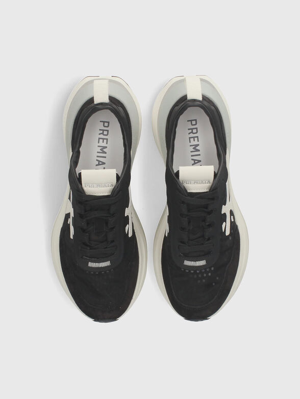 Sneakers with a logo detail - 6