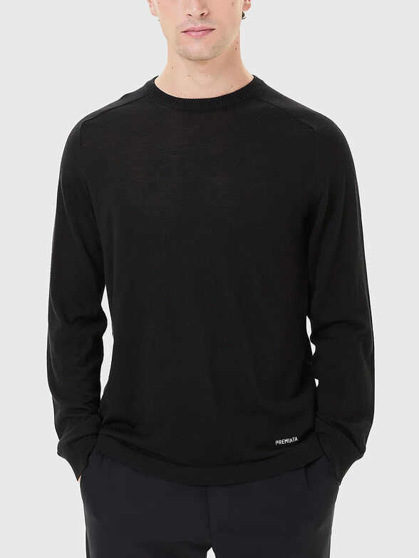 Wool and silk sweater with oval neckline - 1