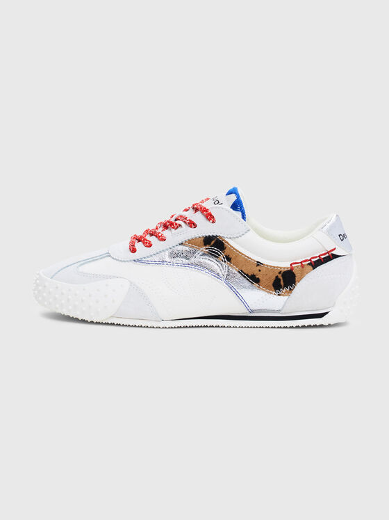 Sports shoes with animal detail and logo - 1