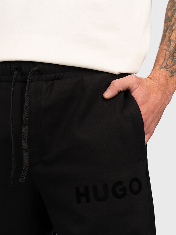 Cotton sports trousers with logo - 3