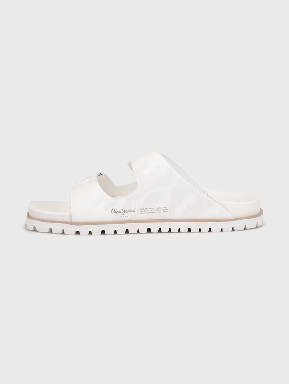 White sandals with metal details - 4