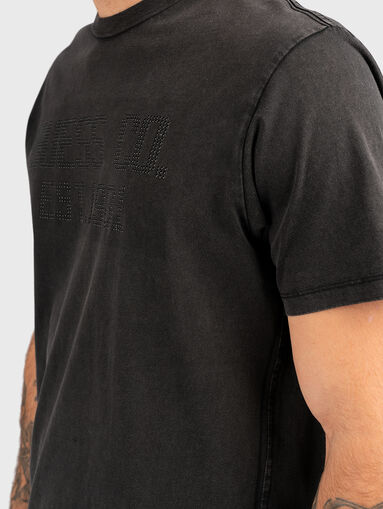Cotton T-shirt with accent embossed logo - 4