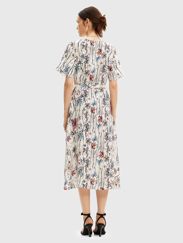 Dress with floral print and belt - 2