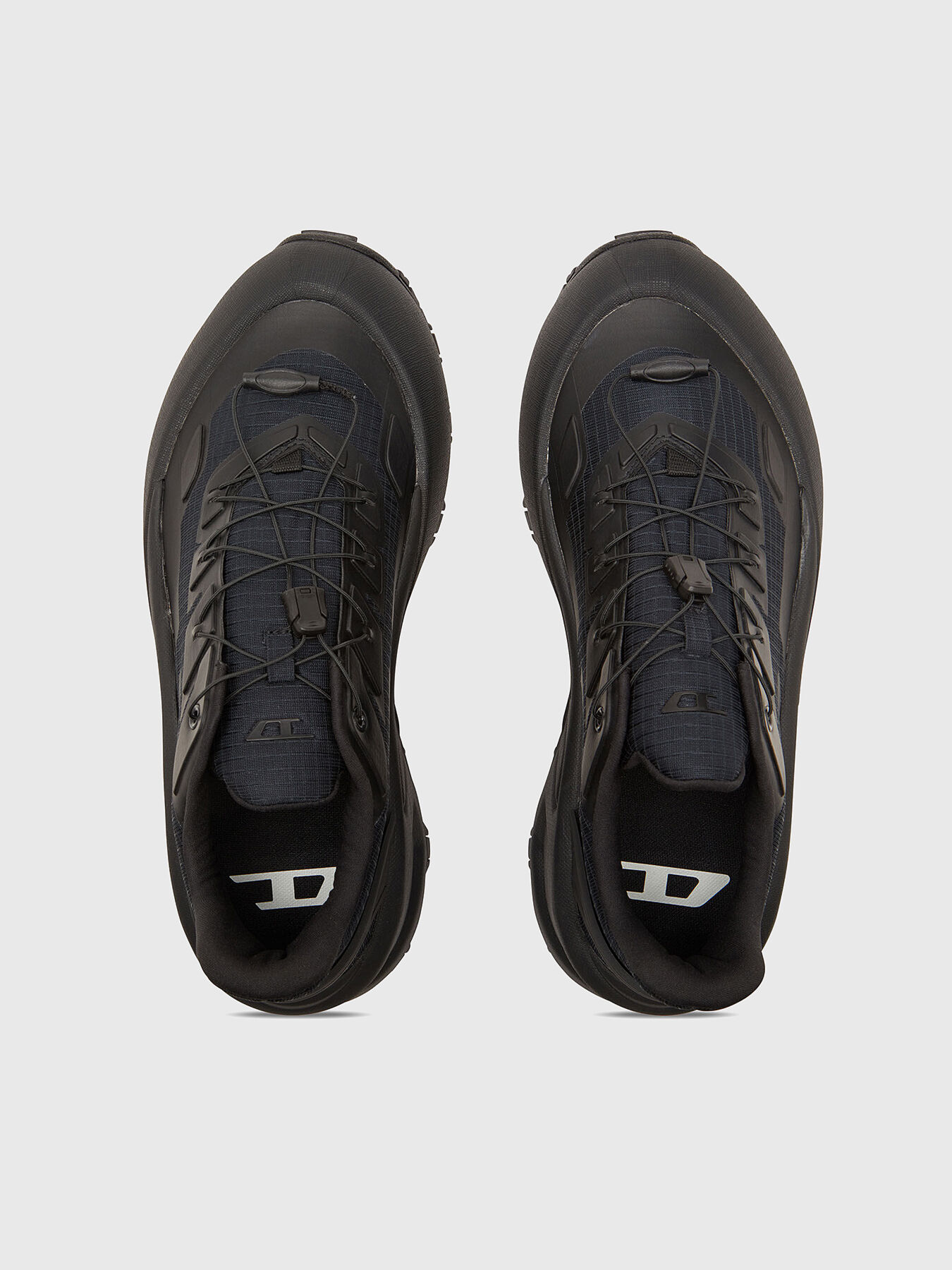 D-CAGE RUNNER sneakers brand DIESEL — Globalbrandsstore.com/en