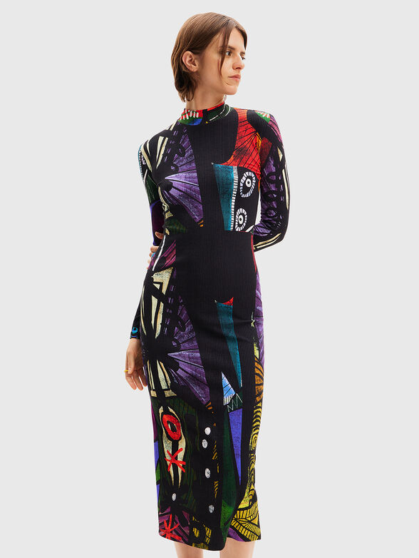 Black slim dress with artistic print - 1