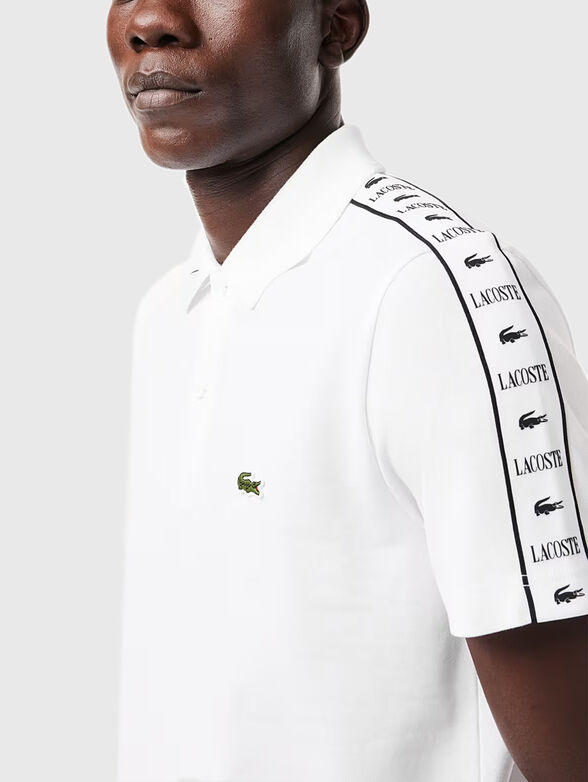 Polo shirt with contrasting stripe  - 4