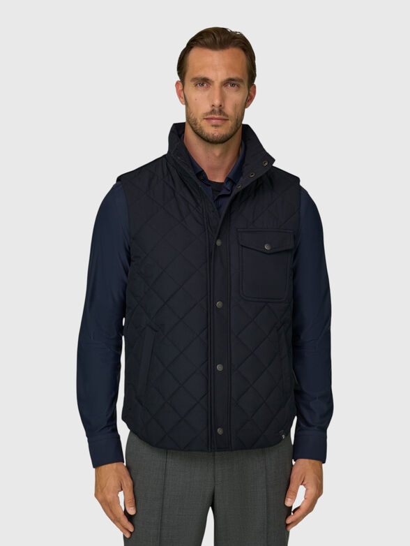 Padded vest with pocket - 1