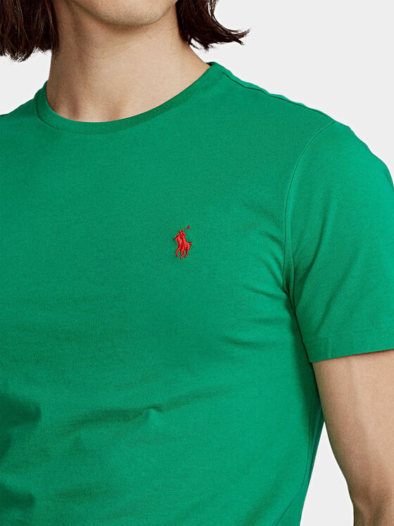 Зелена тениска с лого бродерия - 1