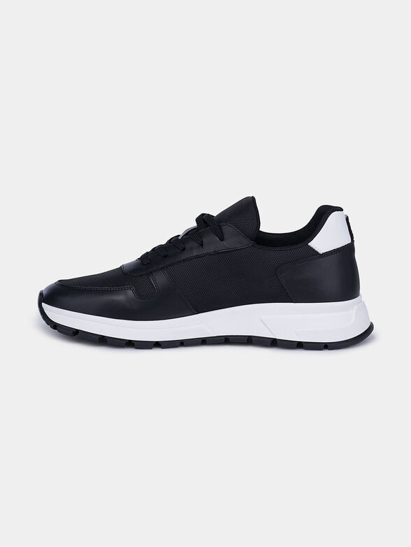 Sports shoes in black - 5