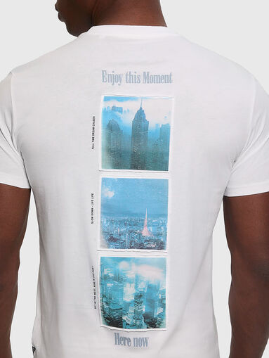 T-shirt with print and logo - 5