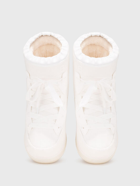 LA PLAGNE 21 apresque with accent logo - 6