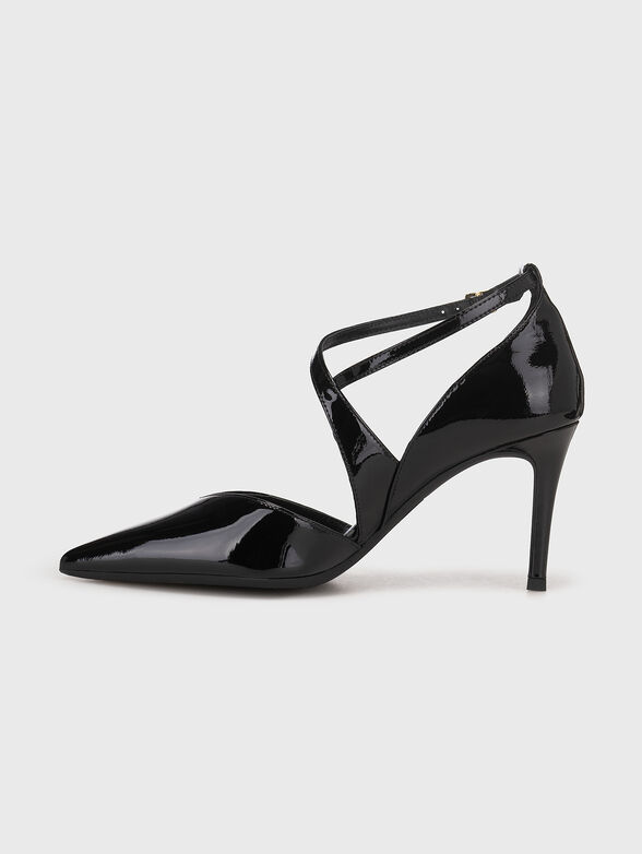 Black leather pumps - 4