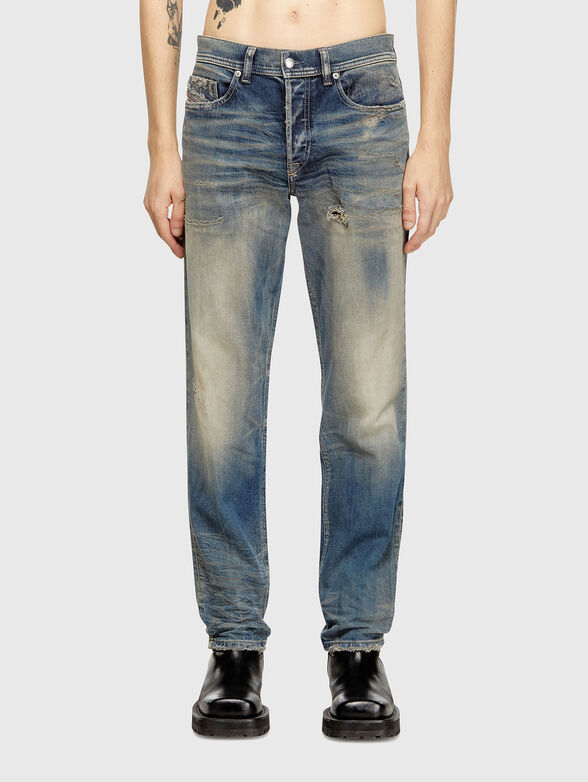 2023 D-FINITIVE L.32 logoed straight jeans - 1