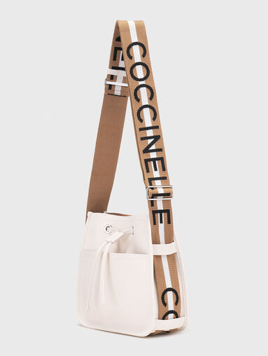 Leather bag with logo detail - 3